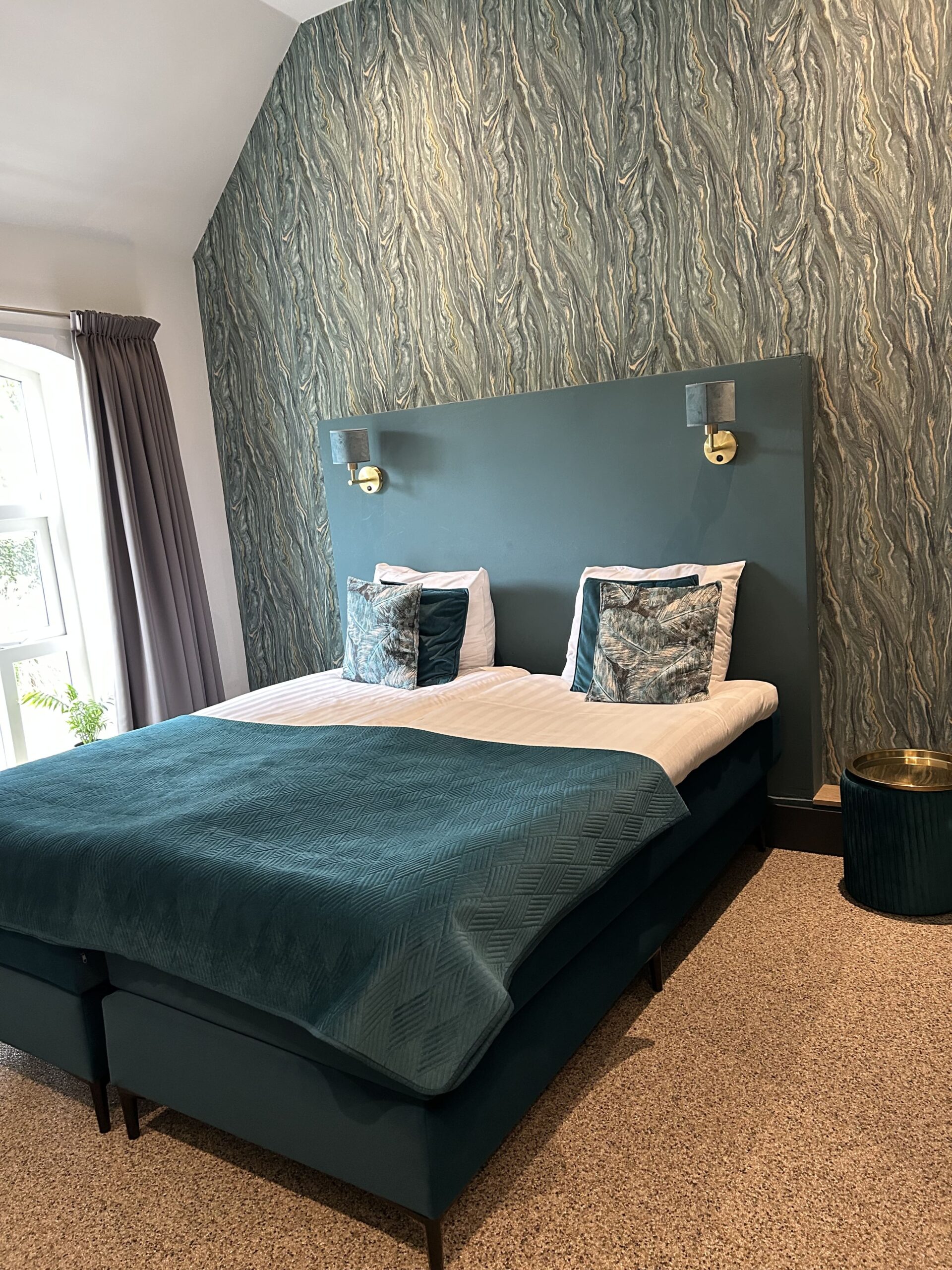 Hotelkamer Natuur in warme groentinten