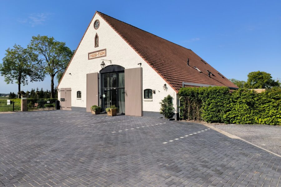 Groepsaccommodatie Mariafarm — eetkamer